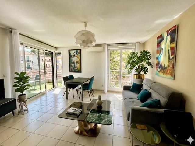 3 Pieces 5ième Etage Terrasse Garage 61m² Nice