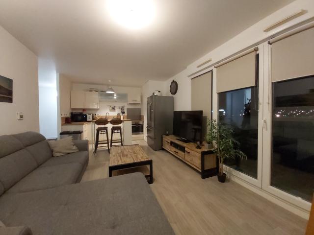 3 PIECES 63.80 m2 BEZANNES RESIDENCE ORIGAMI