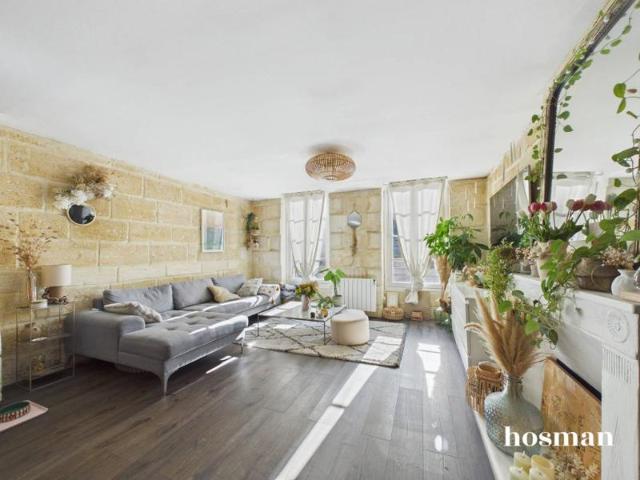 3 pièces 68 m² traversant Grenier de 20m2 aménageable Quai des Salinières, Bordeaux