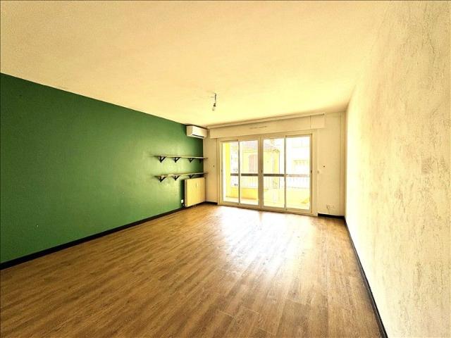 3 pièces 68 m² 1er étage Colocation non autorisée