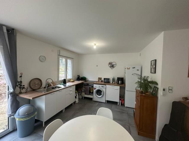 3 pièces 70.79 m2 MAISON EN DUPLEX AVEC JARDIN