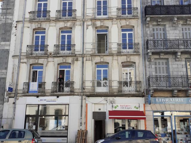3 pièces · 71.6 m²