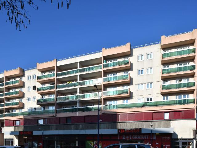 3 pièces · 82 m²
