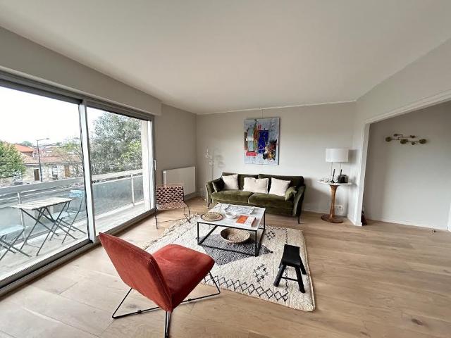 3 PIECES 91 M² BORDEAUX APPARTEMENT 91 M² AVEC BALCON PARKING ASCENSEUR
