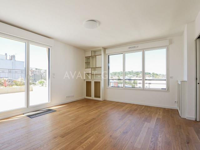 3 pièces vide avenue Jean Jaurès 92150 Suresnes