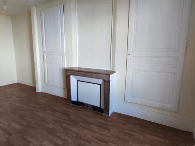 3 pièces à louer