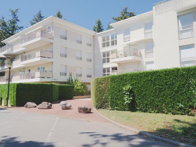 3 pièces à louer