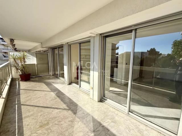 3 Pièces /Antibes / Rostagne 73m² Juan les Pins