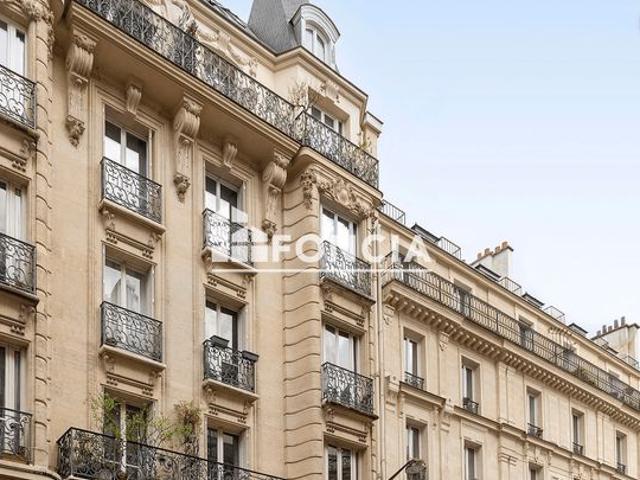3 pièces au calme rue marguerite de rochechouart