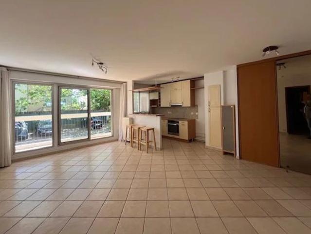 3 PIECES AVEC BALCON LE PERREUX SUR MARNE