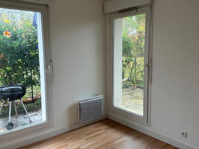 3 PIECES AVEC JARDIN ET 2 TERRASSES
