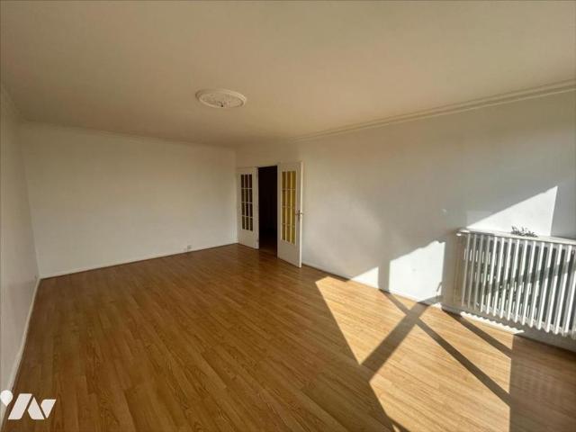 3 PIECES AVENUE DE LAON