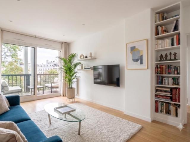 3 PIECES + BALCON + PARKING + proche Gare Colombes