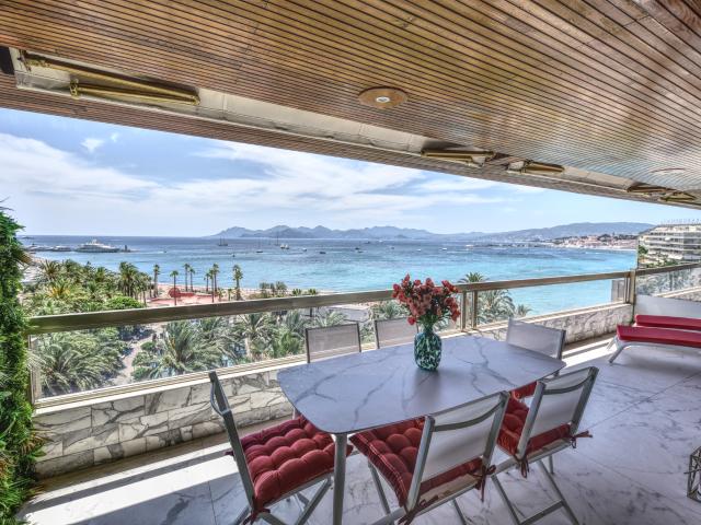 3 PIECES CANNES CROISETTE