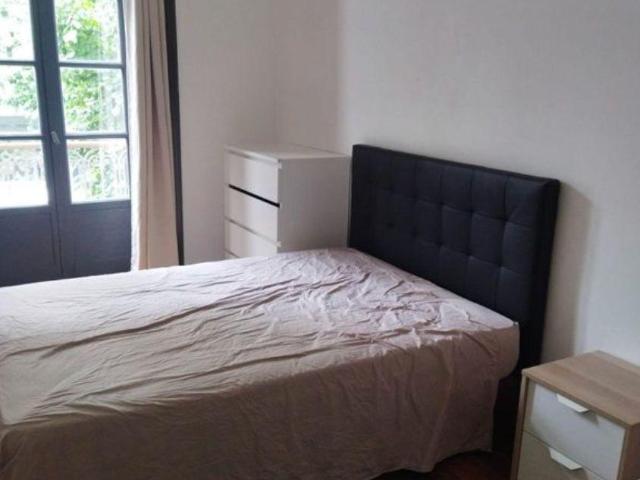 3 pièces centre ville disponible 25 mai
