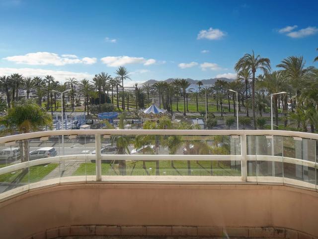 3 Pièces Croisette Face Mer 89m² Cannes