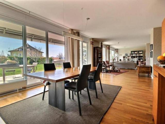 3 PIÈCES de 61m² + EXT S DE 7m² + PKG s
