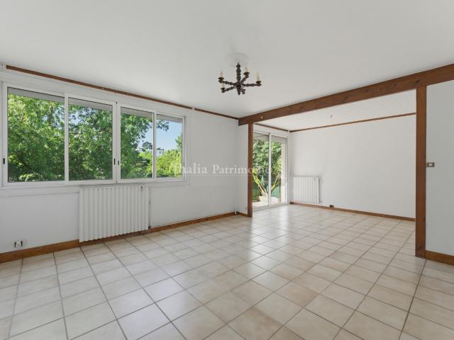 Bel appartement T4 Emplacement idéal et calme absolu