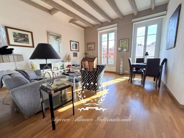 3 pieces marché Forville 85m2