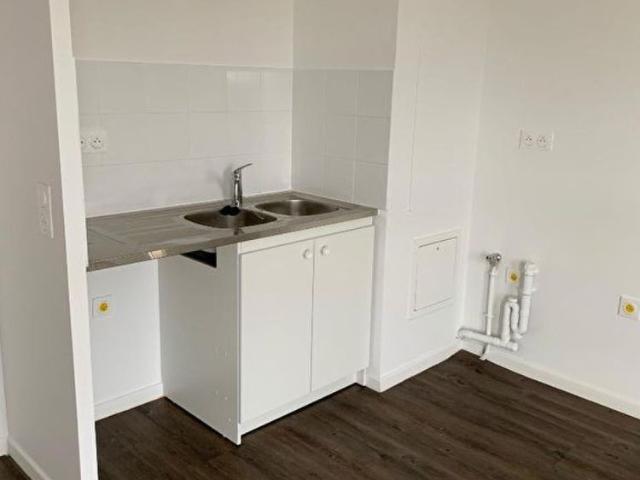3 PIECES MAUREPAS
