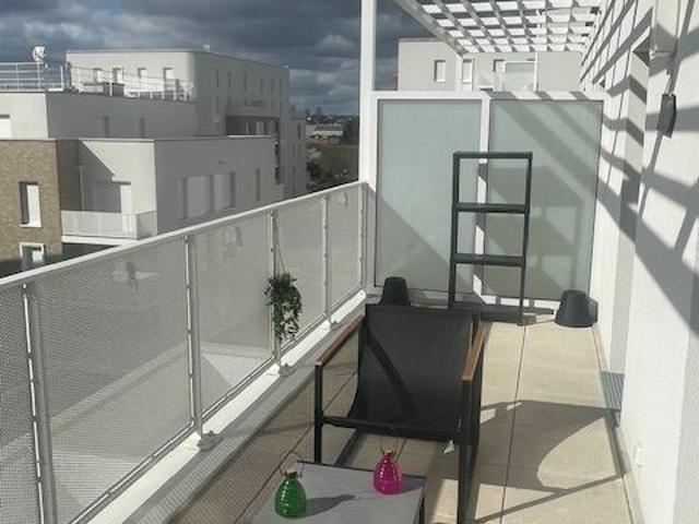 3 pièces Meublé 61,3 m² 4ème étage Colocation autorisée