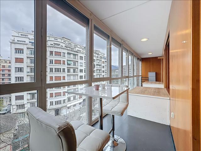 3 pièces Meublé 74,92 m² 5ème étage Colocation non autorisée