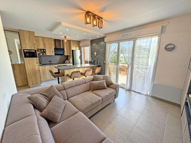 3 pièces neuf avec jardin et terrasses – Nice Bellet