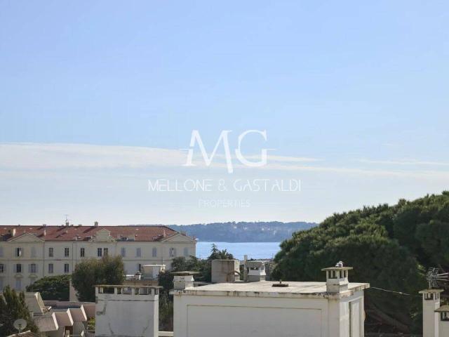 3 pièces Neuf avec vue mer – Cannes Basse Californie