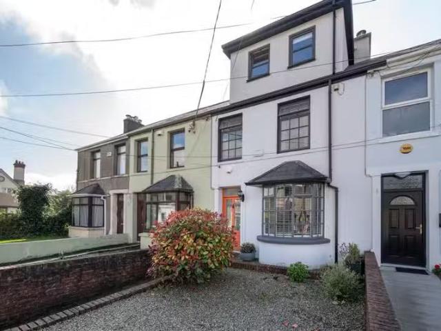 3 Pinewood, Ballinlough Road, Cork