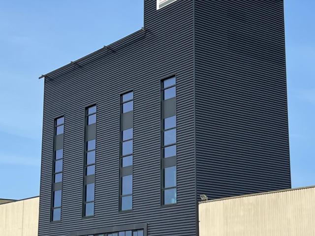 3 plateaux de bureaux sur 600m2 à aménager