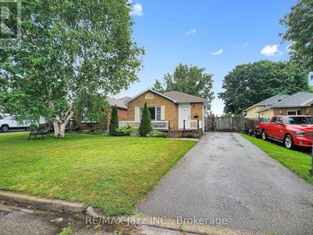 3 Pochon Avenue, Port Hope, ON, L1A 2X8 house for sale | Listing ID X13550 | Royal LePage