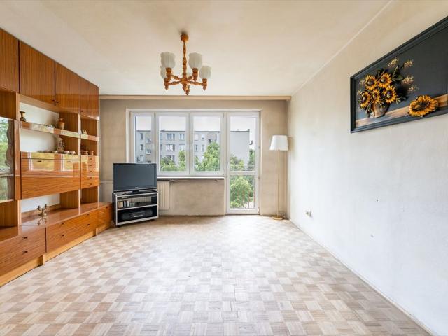 Polecam 3 pokojowe mieszkanie 48 m² z piwnicą w Ursusie