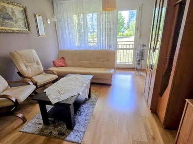 3 pokojowe mieszkanie z balkonem, blisko centrum