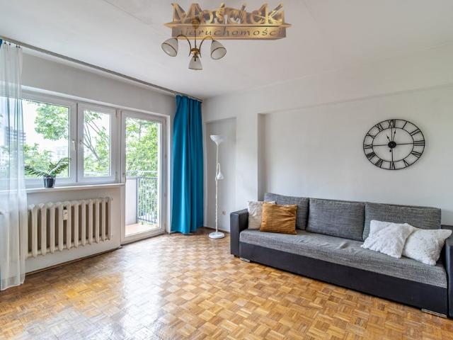 3 pokojowe mieszkanie z balkonem i pełną infrastrukturą