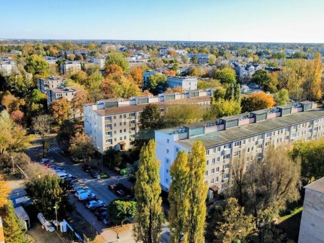 3 pokojowe mieszkanie z balkonem i piwnicą w centrum Pruszkowa