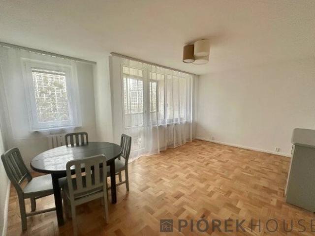 3 pokojowe mieszkanie z balkonem na Bemowie, 61 m²