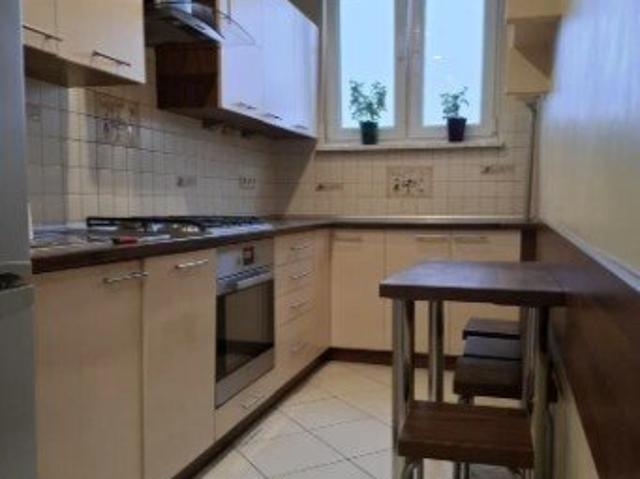 Na sprzedaż 3 pokojowe mieszkanie z balkonem na Pradze Północ