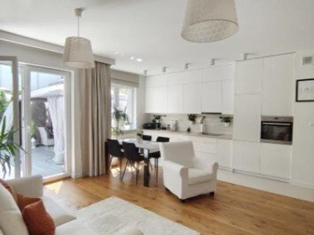 3 pokojowe mieszkanie z ogródkiem 85 m² w Wesołej zapraszam