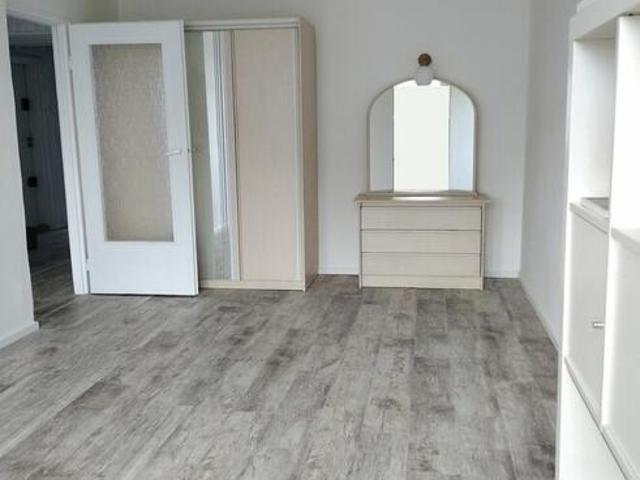 3 pokojowe po remoncie z balkonem Gocław Przemyka 10