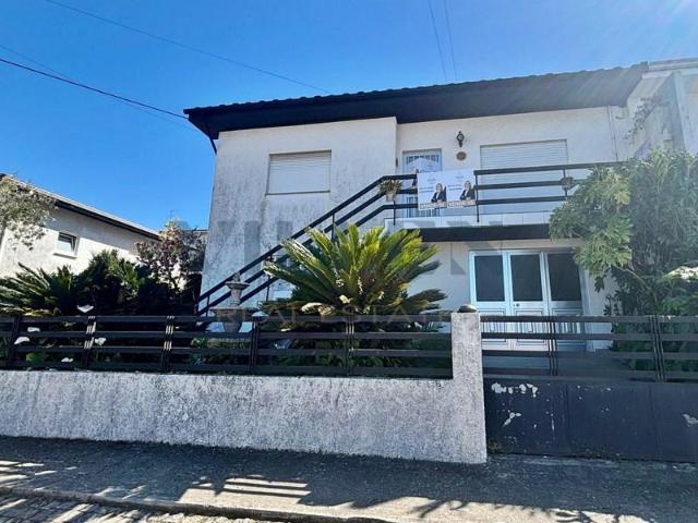 3 quarto, Trofa Trofa 101564425