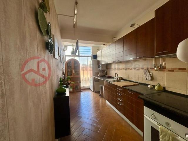 3 quarto, Almada Almada LS101063843