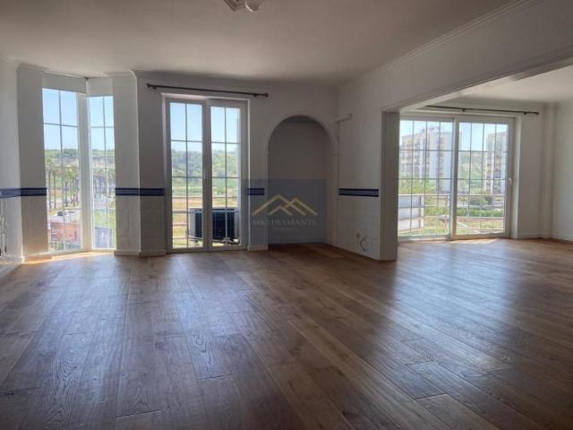 3 quarto, Almada Almada LS102591473