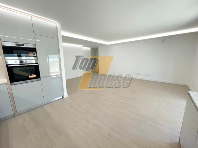 3 quarto, Almada Almada 102010439