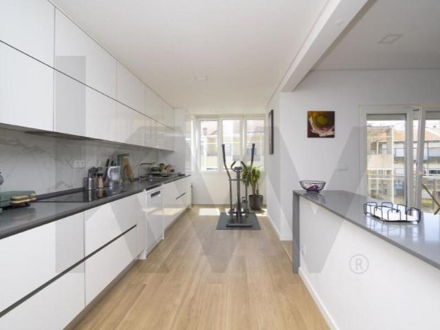 3 quarto, Almada Almada 103360881