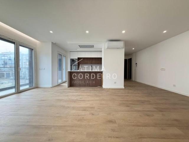3 quarto, Almada Almada 98963944