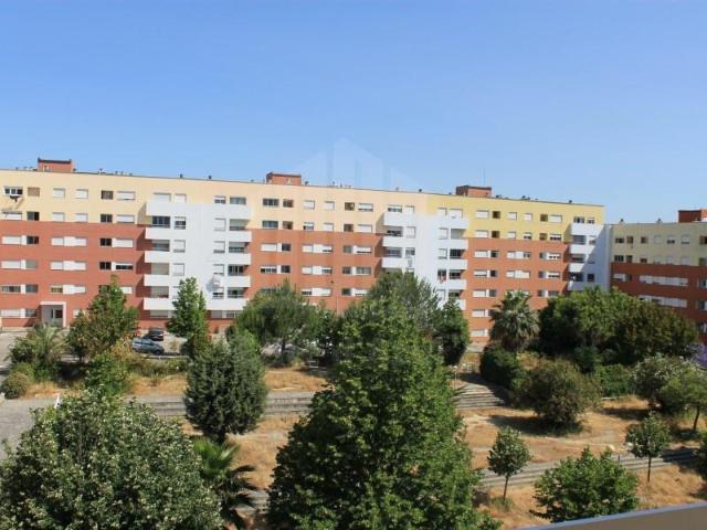3 quarto, Almada Almada 93024108
