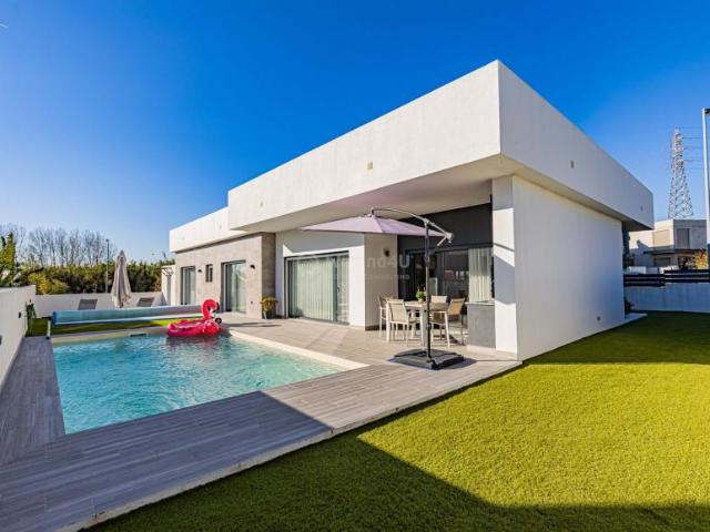 3 quarto, Almada Setúbal 100687535