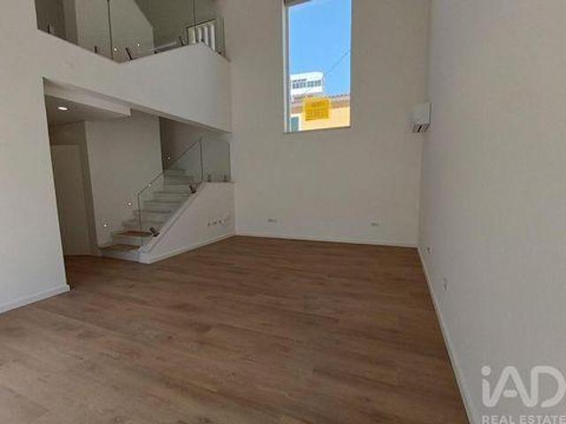 3 quarto, Almada Setubal 102474676