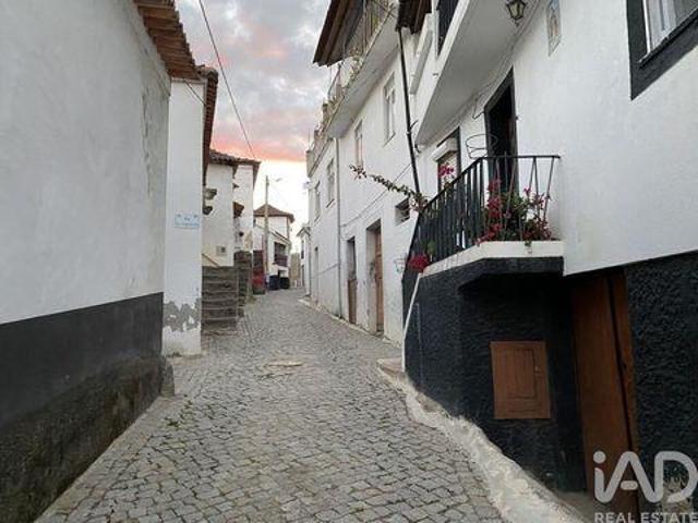 3 quarto, Armamar Viseu 100265277