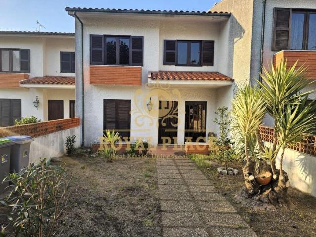 3 quarto, Aveiro Santa Maria da Feira 4520 LS100443160